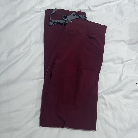 Figs Long Pants - Picture 1 of 2